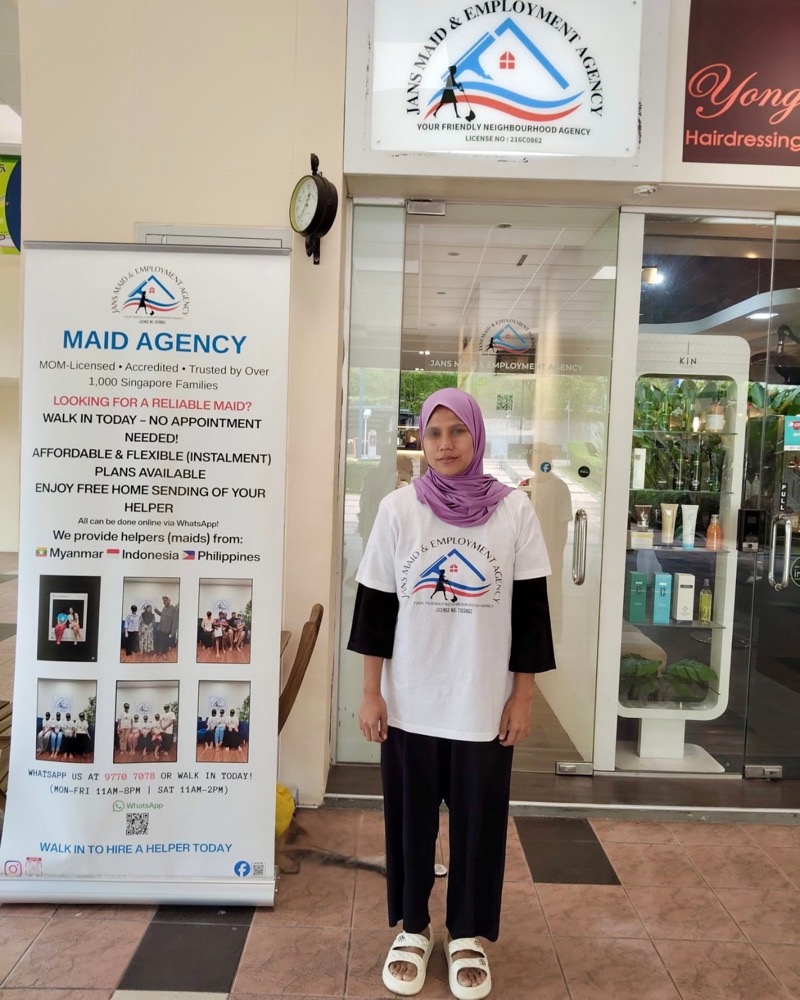 Indonesian domestic helper during placement preparation at Jans Maid & Employment Agency, photo 3